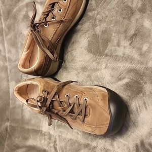 Keen leather lace-up every day shoe, tan, size 8.5
